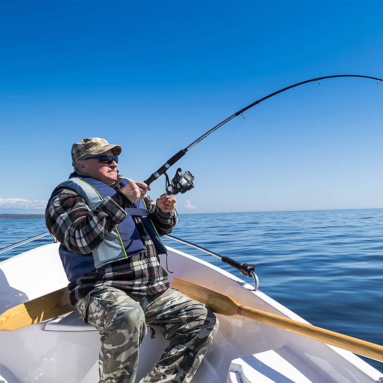 Tempo  Apex Spinning Reel, Ultralight Premium Magnesium Body, Super Smooth Fishing Reel 10 + 1 Bb, Powerful And Durable Reel Strong 39Lb Max Carbon Fiber Drag