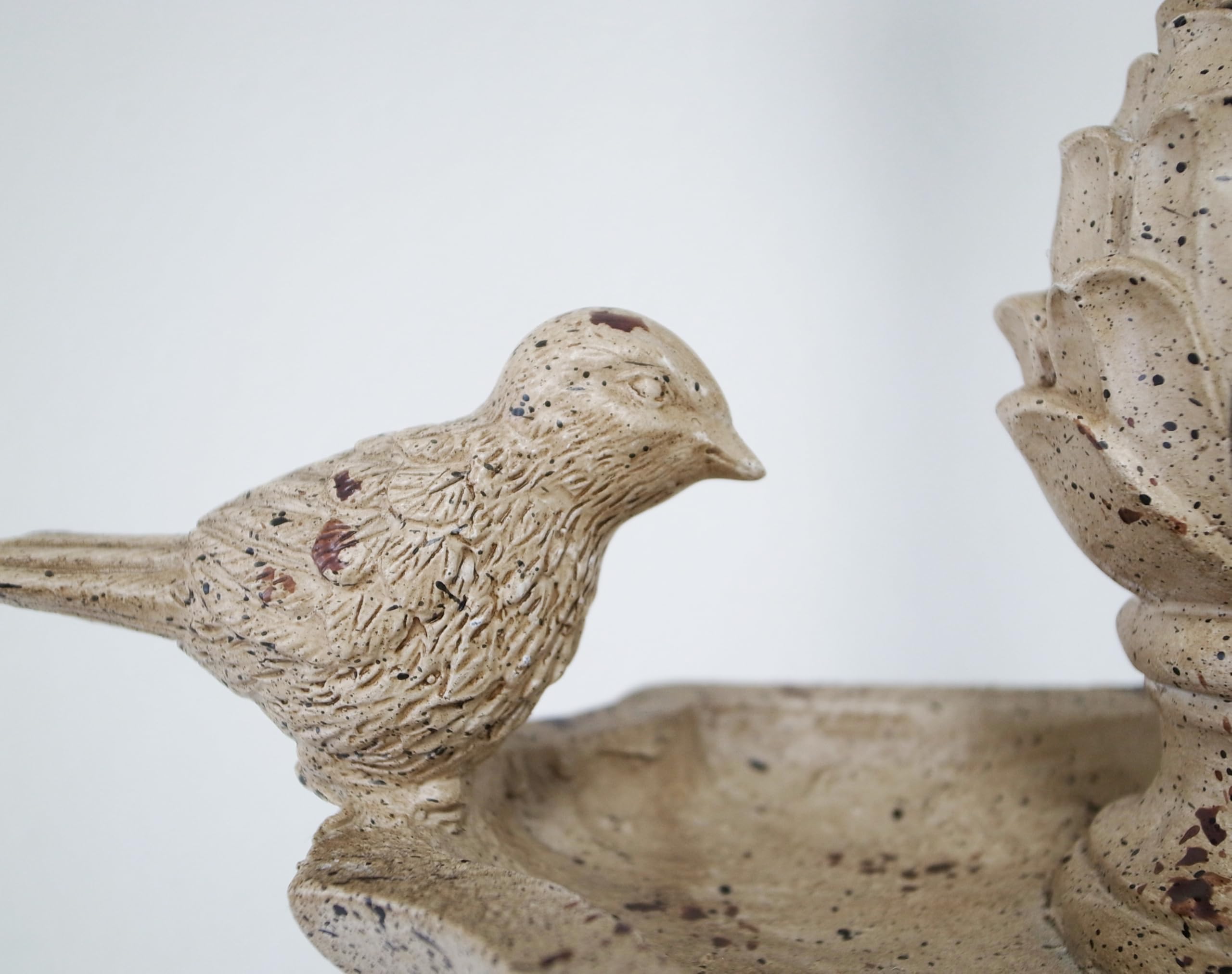 Melloway 26" French Style Bird-Inspired Table Lamp With Linen Fabric Shade & Lace Trimming