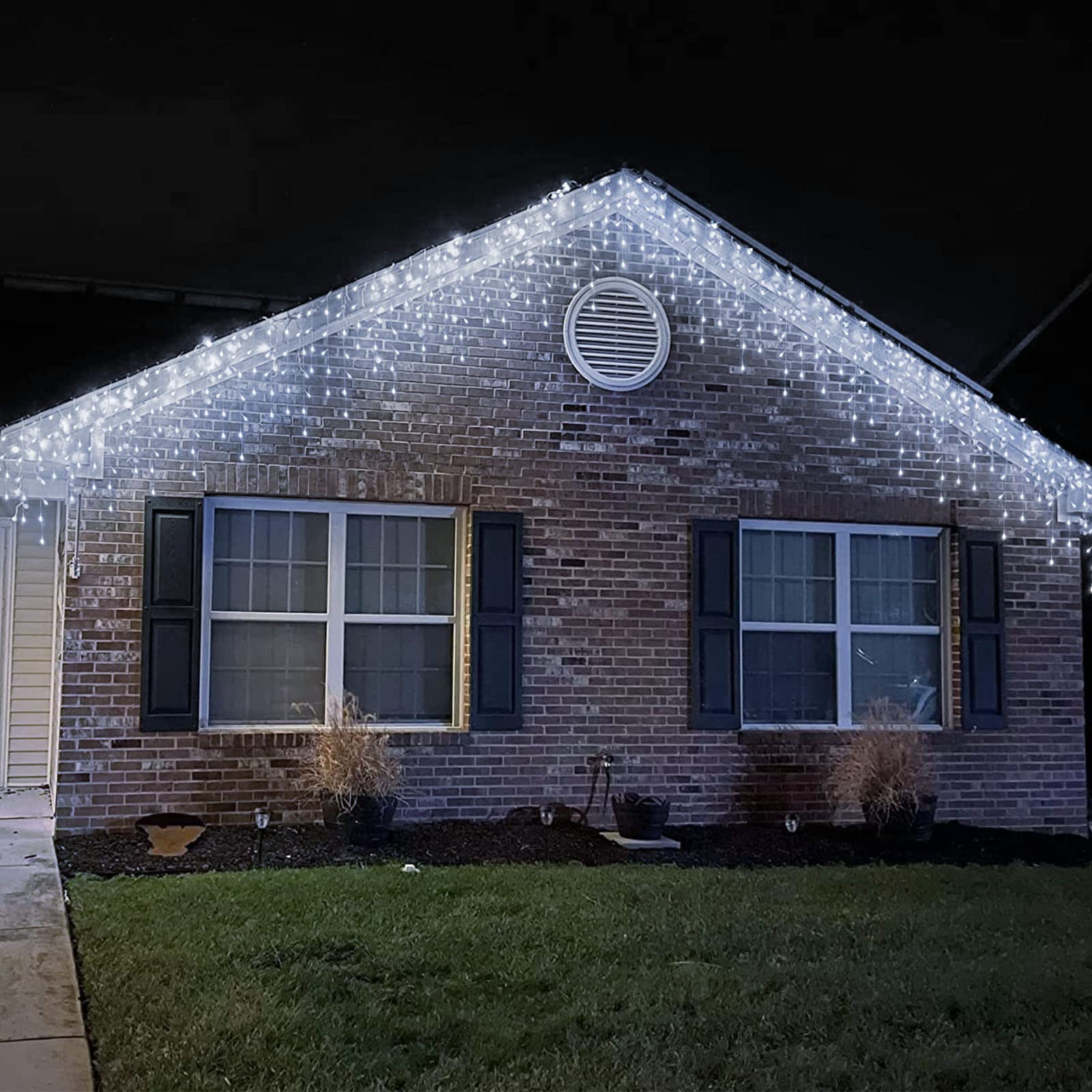 Homeleo Outdoor Christmas Lights, Solar Icicle Lights, Bright White Outside Icicle Lights For Christmas House Decorations, Balcony Front Porch Patio Deck Bedroom Decorations(14Ft/30 Drops/160 Led)