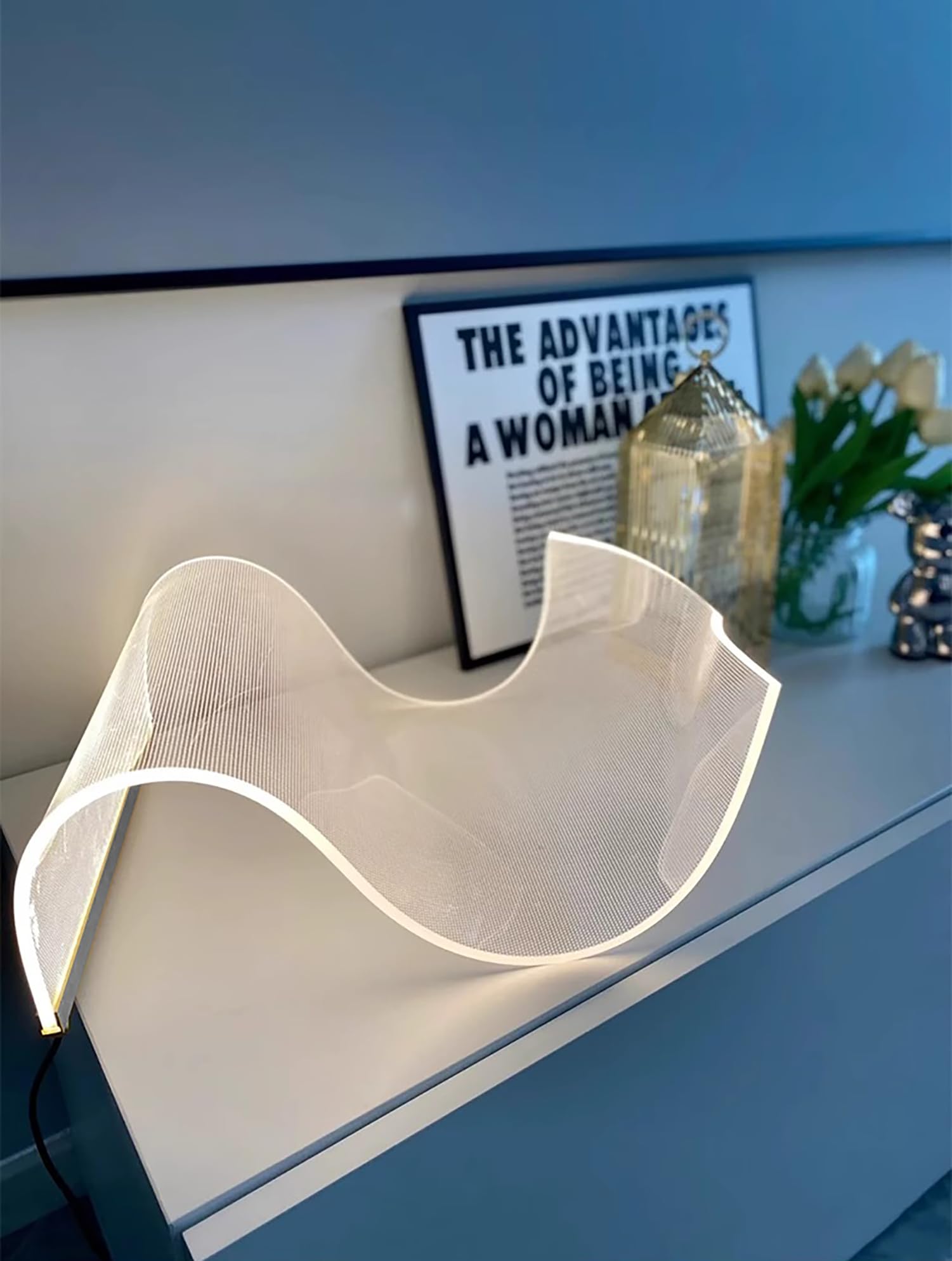 Mlnyitus [Usb] Modern Curved Led Desk Lamp | Futuristic Ambient Lighting For Gaming Rooms, Bedrooms, And Desks | Unique Acrylic Lampshade With Transparent Led Screen - Standard Large