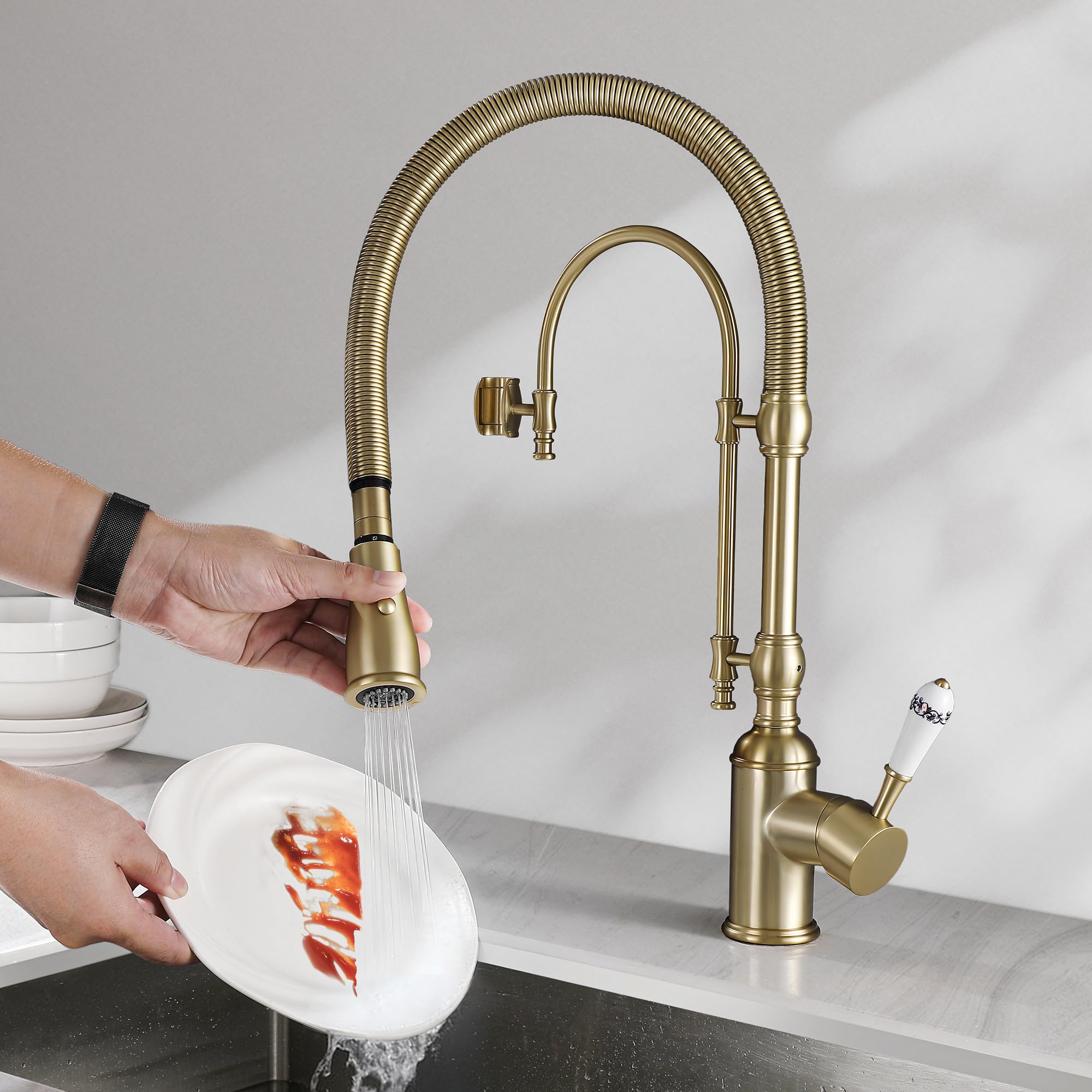 Ialtruistic Antique High Arc Classical Single Handle Spring Kitchen Faucet With Pull Down Sprayer, Swiveling Commercial Kitchen Sink Faucets For Farmhouse, Vintage Sink Faucet, Brushed Gold