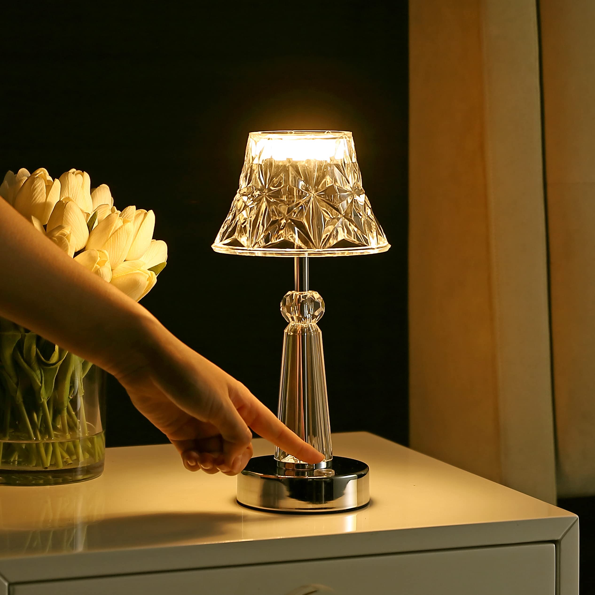 Jonathan Y Jyl7107A Madelyn 11.5" Bohemian Classic Acrylic Rechargeable Integrated Led Table Lamp Contemporary Bedside Desk Nightstand Lamp For Bedroom Living Room Office, Clear/Chrome