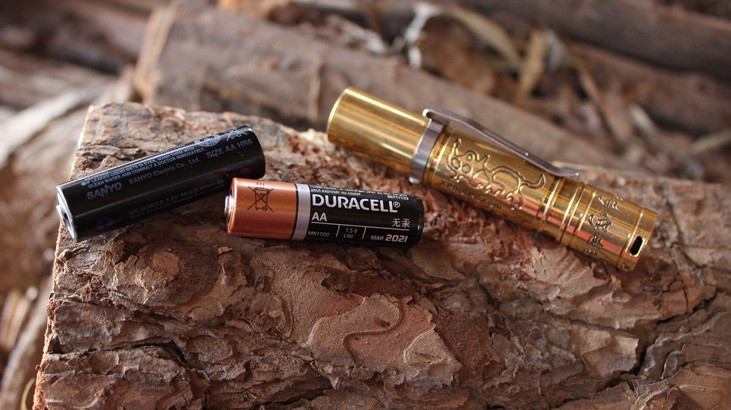 Xeno Special Brass Version Handheld Led Flashlight Es1 Cu With Detachable Clip, 6 Modes, Aa1 Battery,Waterproof