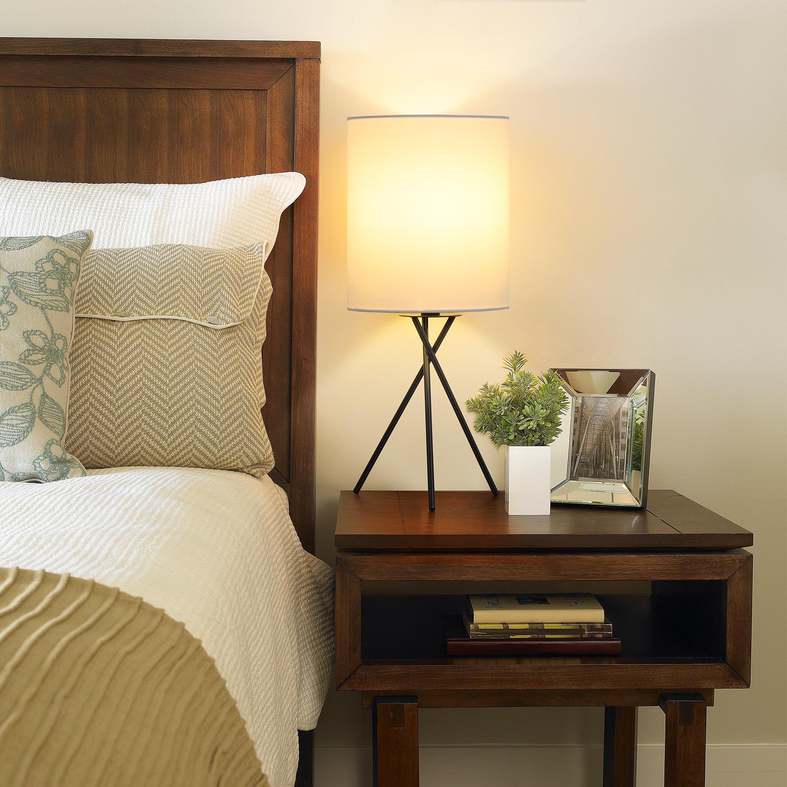 Folksmate Bedside Table Lamp With Black Metal Base, Modern Small Desk Lamp, Nightstand Light Fixture With White Lampshade, Home Living Room Bedroom Office, Bulb Not Included