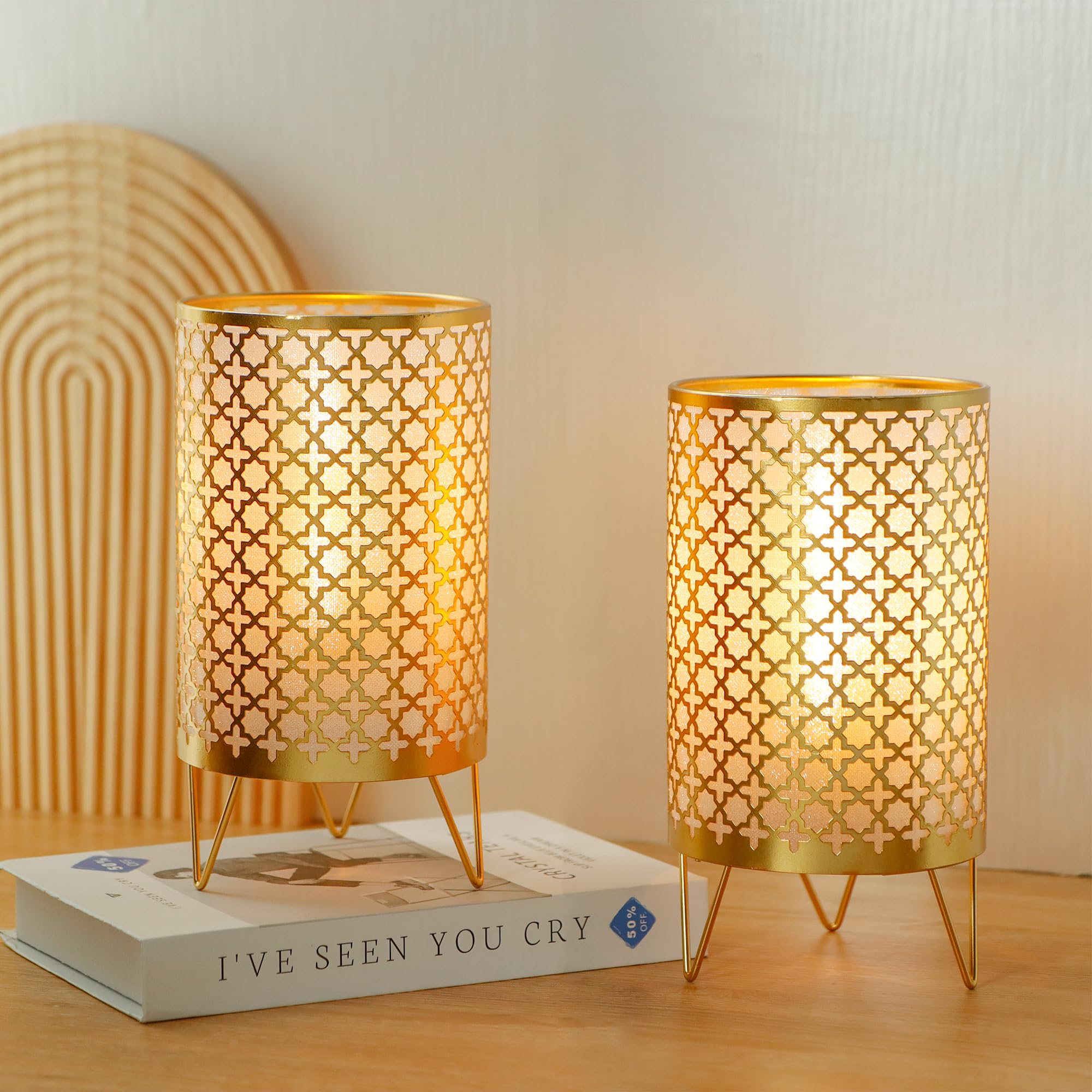 Trirocks Set Of 2 Battery Operated Lamp 9'' High Cordless Table Lamp Battery Powered Lanterns With 6H Timer For Home Living Room Weddings Parties Patio Events Outdoors Indoors Shelf(Gold)