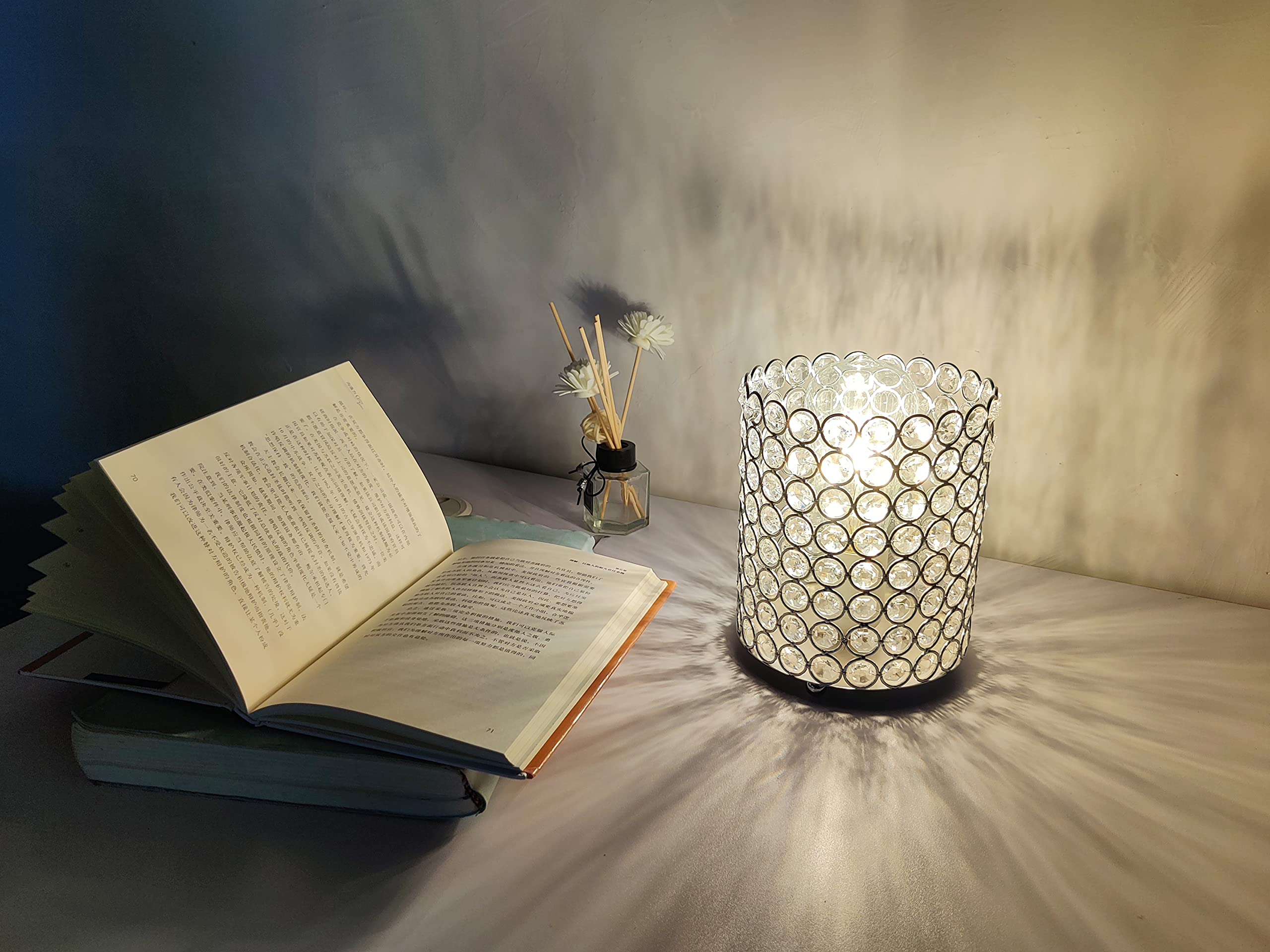 Floodoor Crystal Lamp, Silver Lampshade K9 Crystal Table Lamp, Modern Style Decorative Bedside Table Lamp, Suitable For Bedroom, Bedside, Living Room, Bookcase (With Plug)