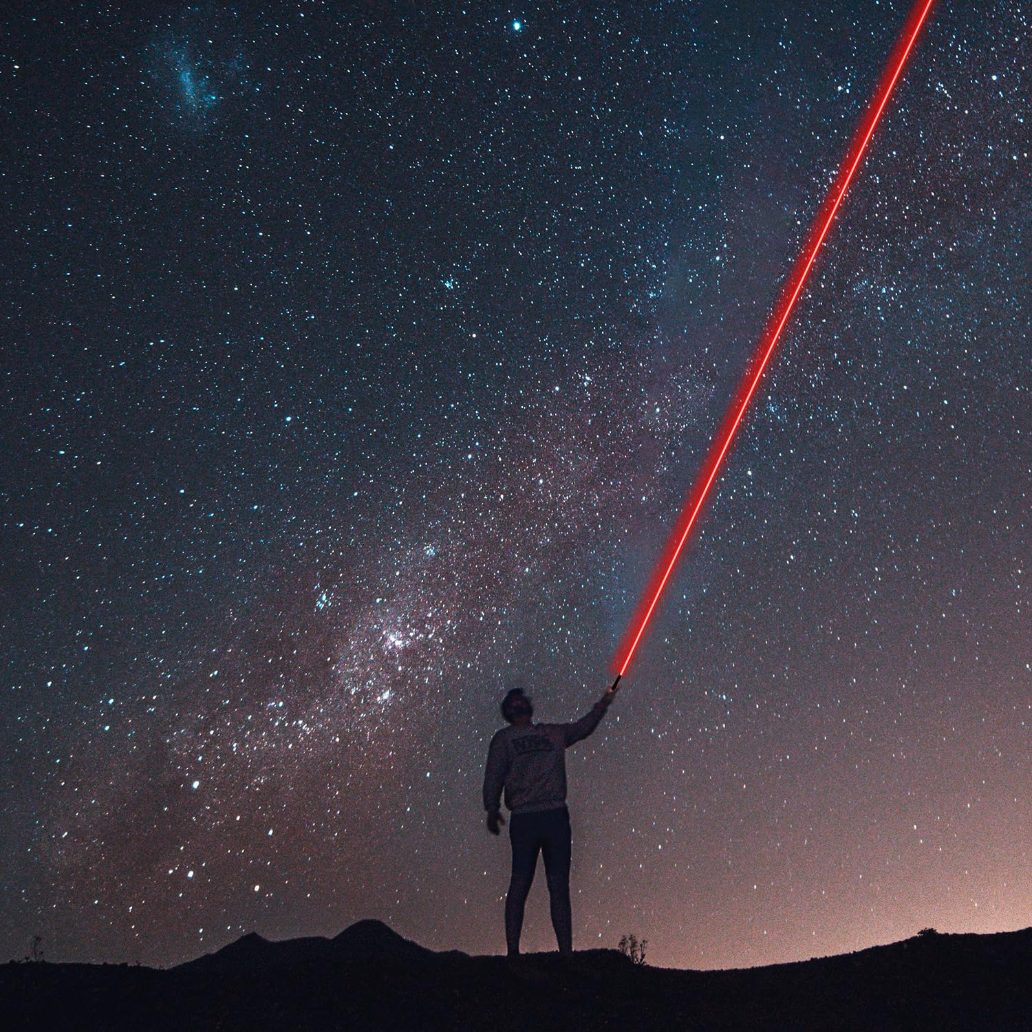 Miprezt [Professional] Rechargeable Red Beam Flashlight Long Distance Range For Tv/Led/Lcd Screens Tactical Flashlights Presentation Office/Outdoors/Astronomic/Construction-Red Shell [001]