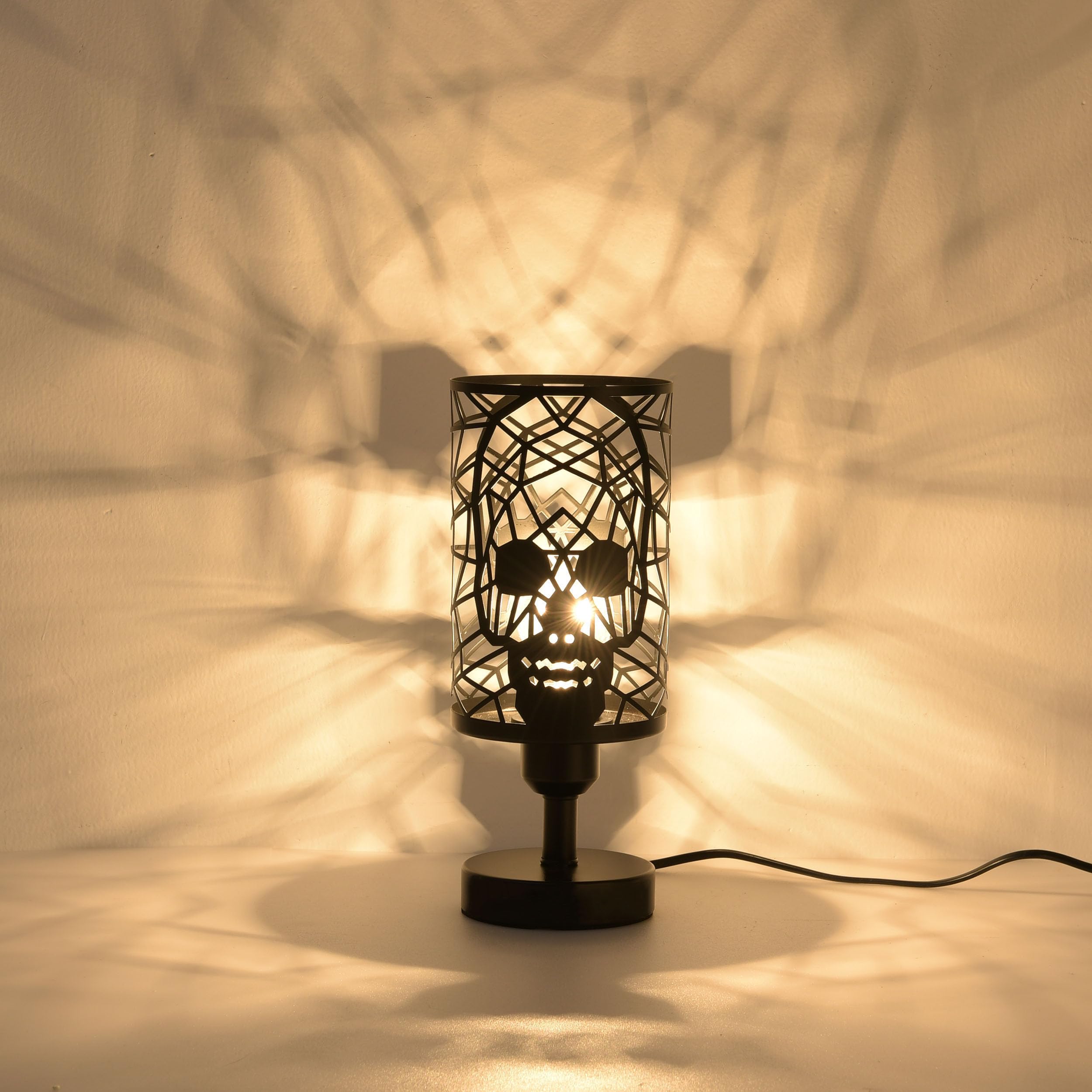 Modxian Skull Table Lamp With Plug-In Switch, Black Industrial Nightstand Lamp With Round Skull Metal Cage Lampshades, E26 Goth Desk Lamp For Bedroom, Festive (Plug-In Switch Lamp)