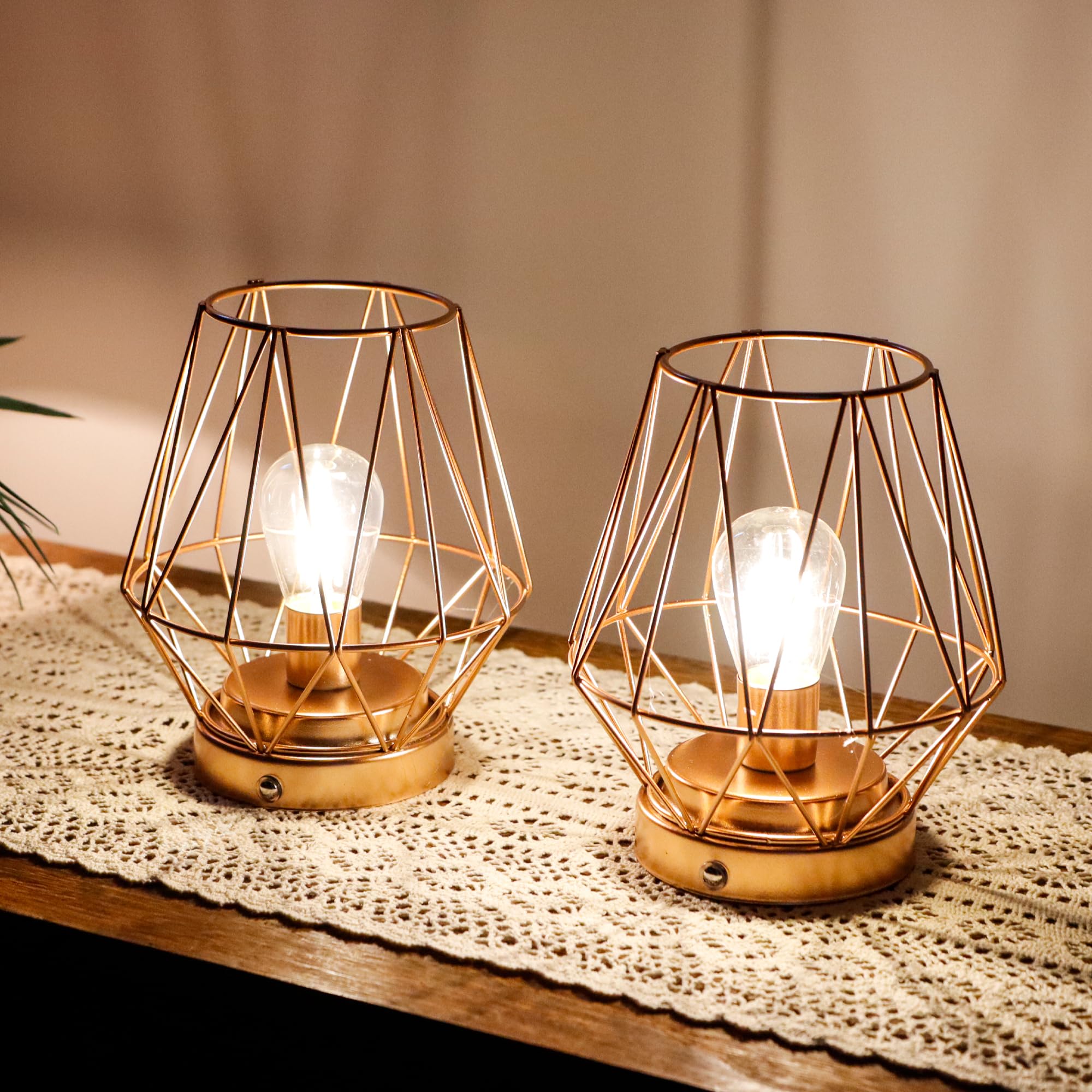 Uni-Gifts Set Of 2 Metal Battery Operated Lamp 7 "H Rechargeable Bedside Lamps Cage Shape Cordless Table Lamp Touch Dimmable Led Table Lights For Indoor Outdoor Bedrooms Office Wedding Parties Patio（Diamond）