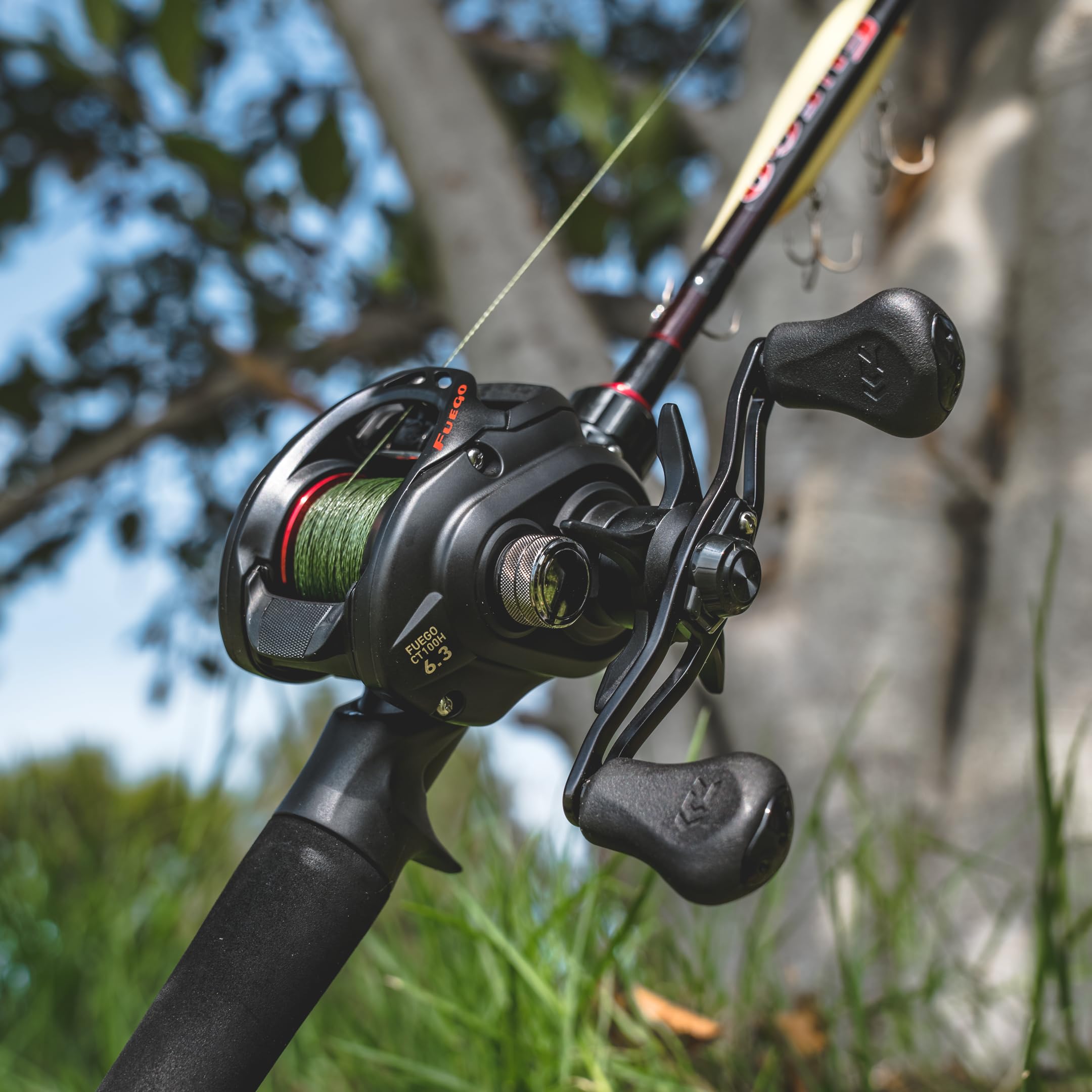 Daiwa Fuego Baitcasting Fishing Reel, Right Hand