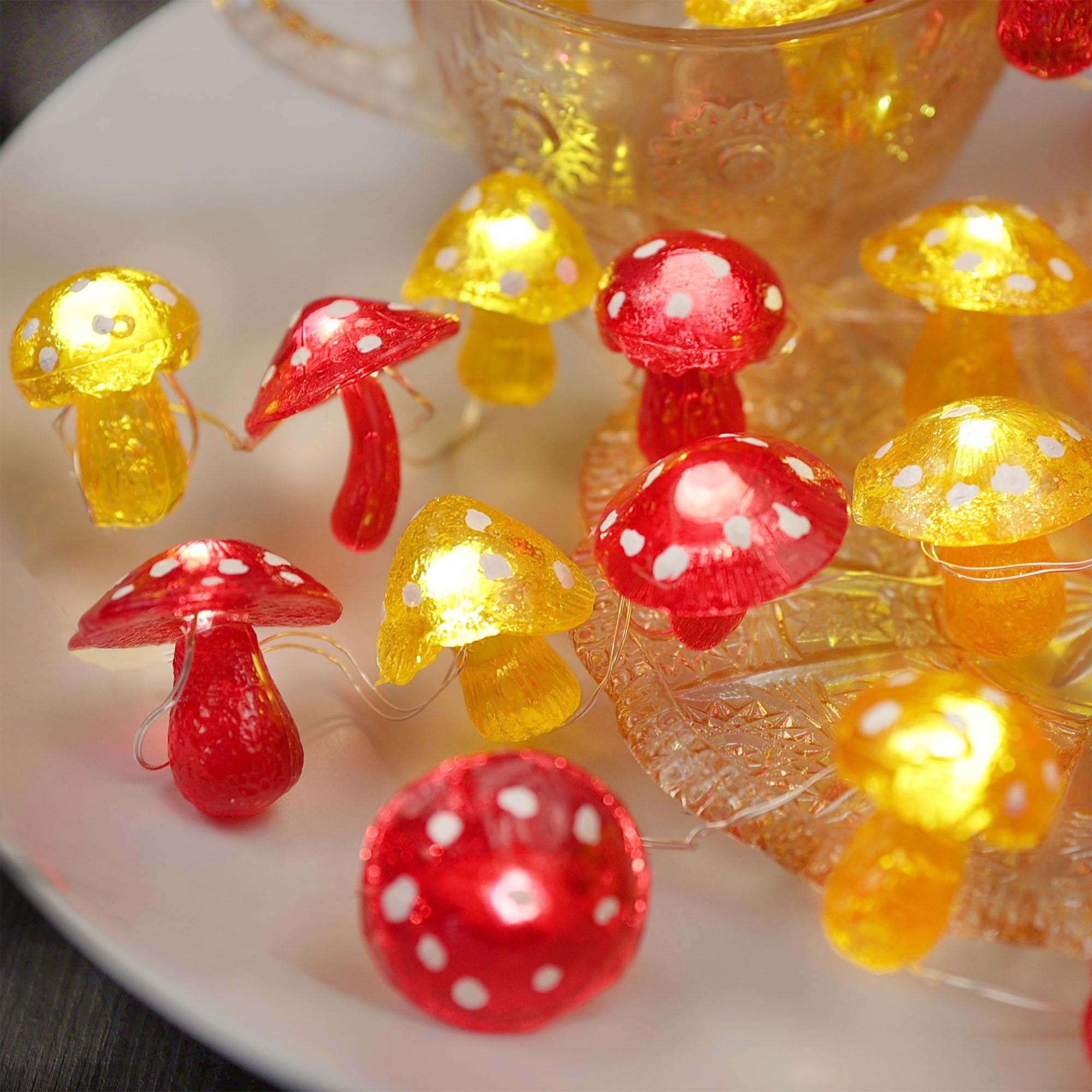 Belniak Fairy Mushroom String Lights - Unique Decorative Lights With 20 Leds 8Ft Water-Resistant Battery-Operated String Lights - Cute 3D Mushroom  For Holiday Decoration Outdoor Garden Wreath Xmas Deco