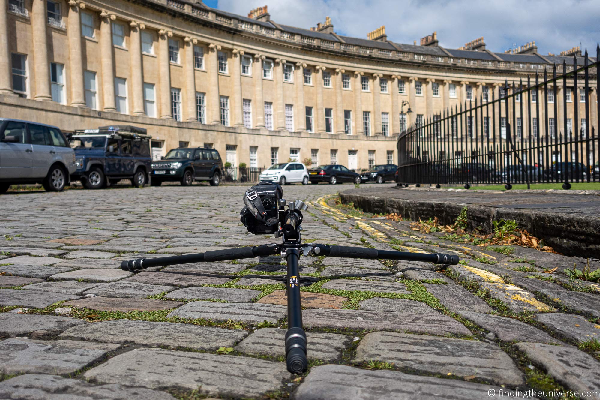 Vanguard Veo3+263Ab Aluminum Tripod With Ball Head With Multi-Angle Center Column For Overhead Shots