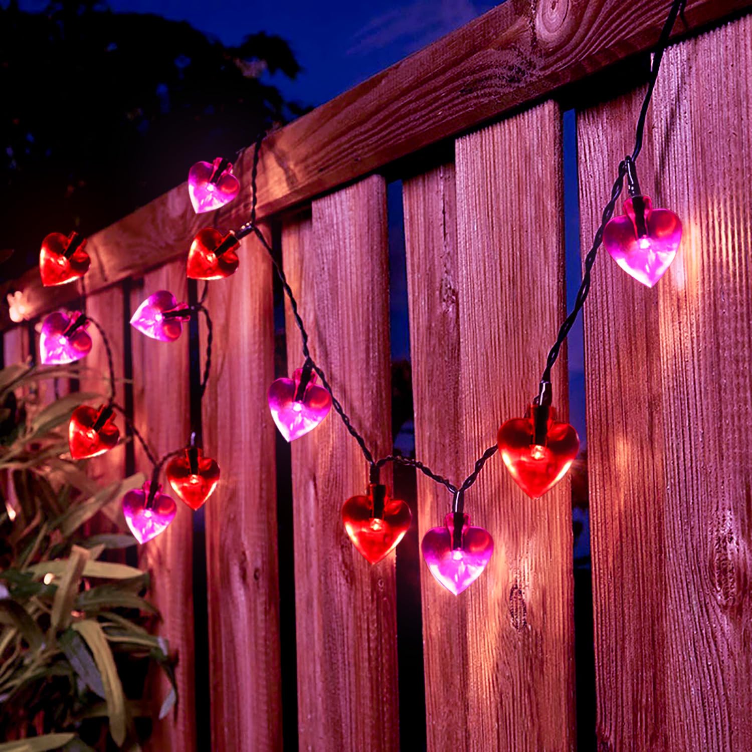 Hugsvik 50Led Solar Heart String Lights, 8 Modes Red Pink Heart Lights For Outdoor Garden Yard Balcony Decor