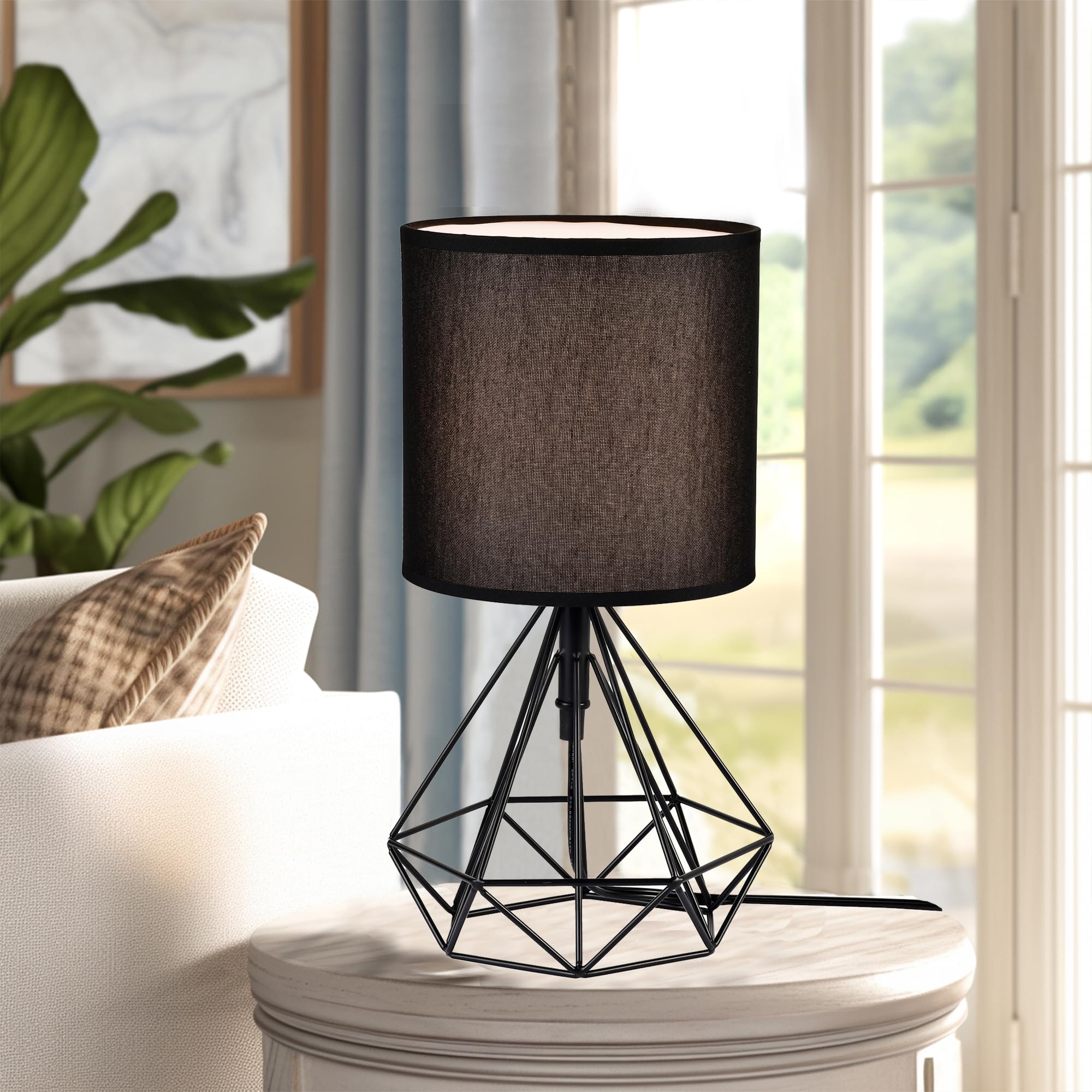 Antique House Table Lamp For Bedroom Black Metal Bedside Table Lamp With Switch Modern Geometric Table Lamps For Nightstand