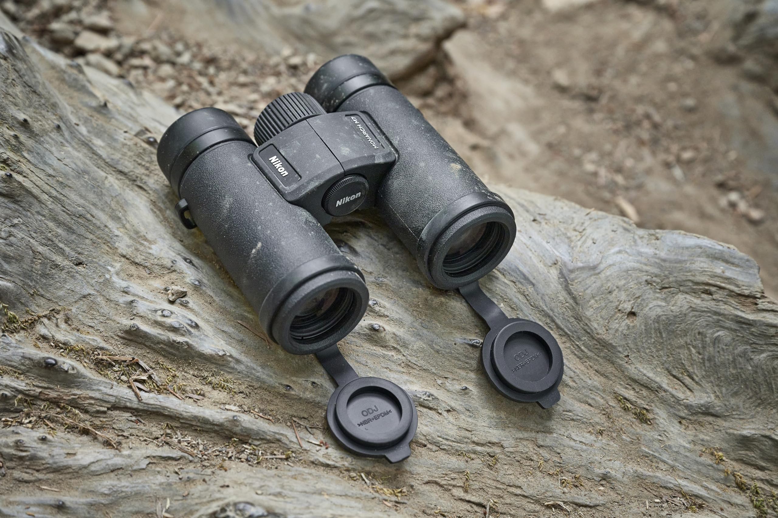 Lumintrail Nikon Monarch M7 8X30 (16763) Black Binoculars Bundle With Lens Pen And Cleaning Cloth, Compact Binoculars For Adults For Hunting, Bird Watching, And Hiking Essentials, Zoom Lightweight Travel