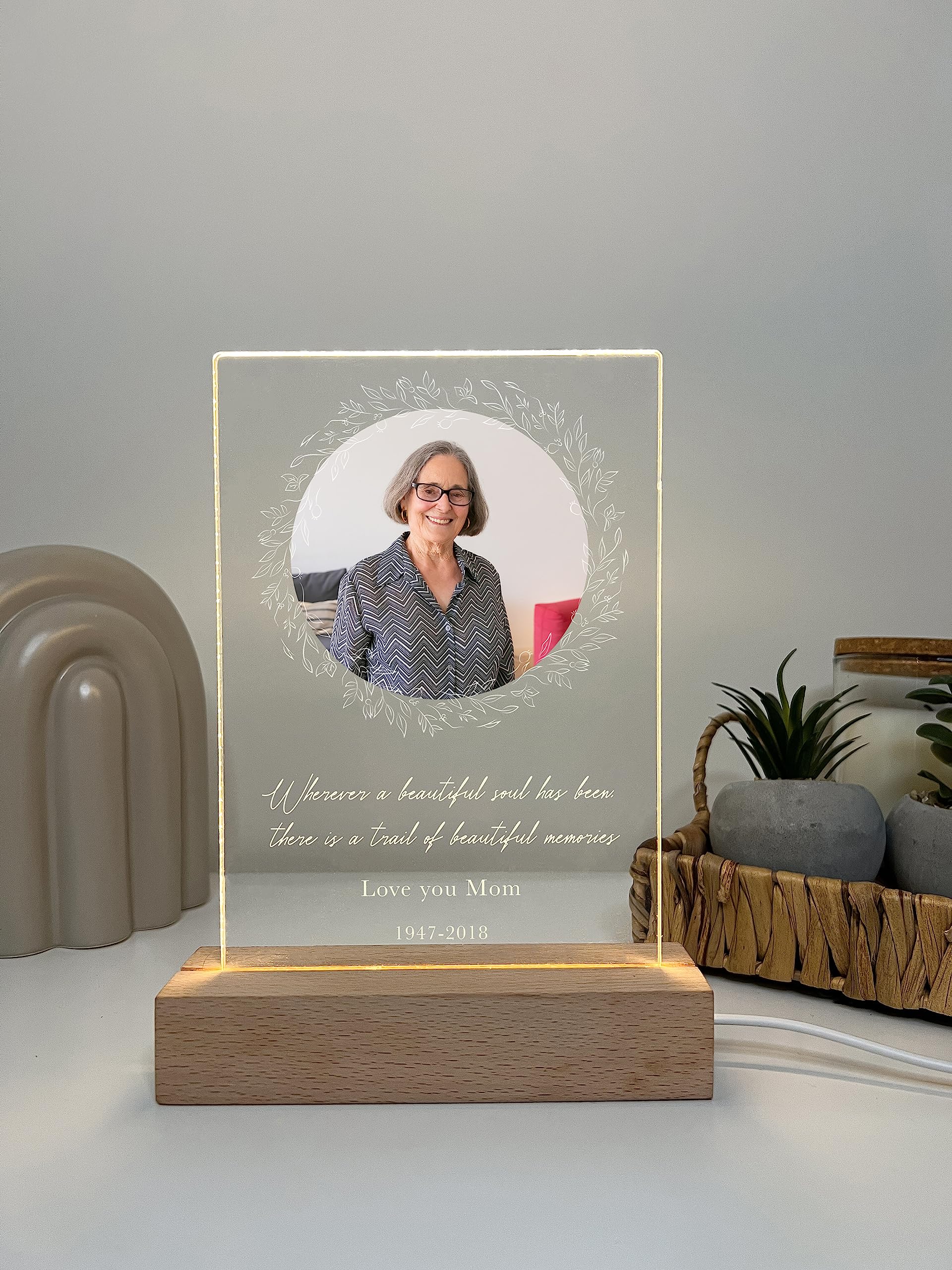 Mirror Mania Custom Personalized Photo Led Wood Stand Night Light Up Table Lamp In Loving Memory Loved R.I.P Remembrance Loss Sympathy Bereavement Memorial Table Sign